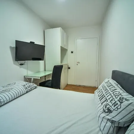 Goltepirot Apartman *