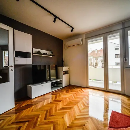 Goltepirot Apartment *