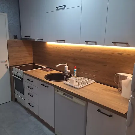 Apartment Goltepirot *